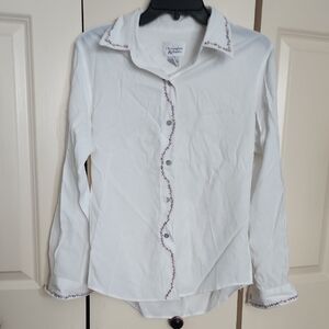 Embroidery Long Sleeve Bouse